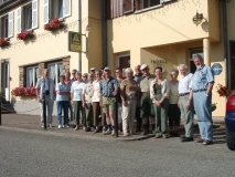 2005_06_16 Jahresausflug ins Elsass, vor dem Hotel